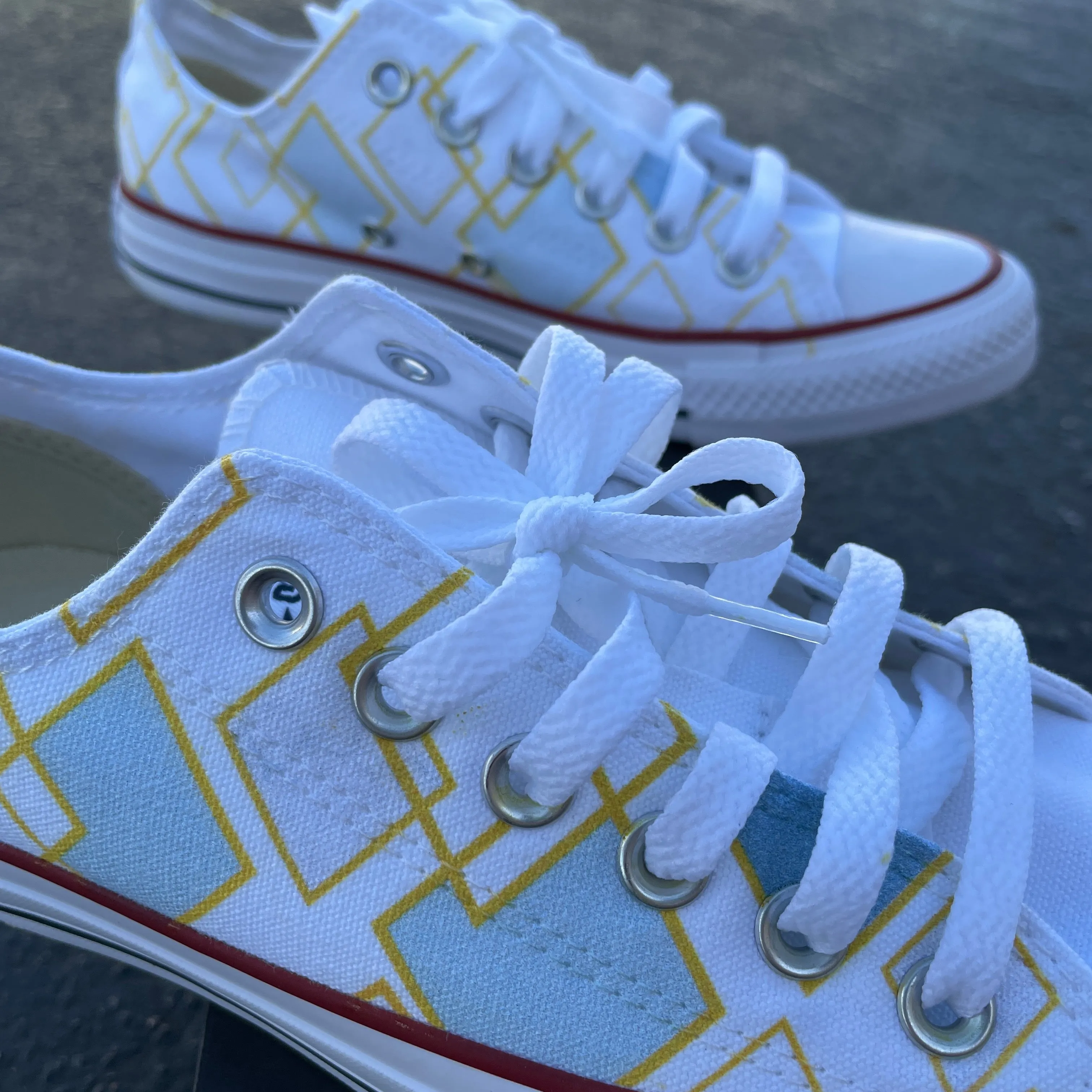 Dancing Diamond Pattern - Custom Low Tops - Custom Converse Shoes