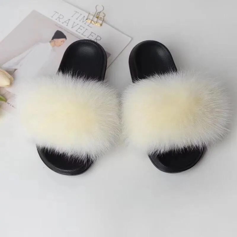 Fashion Solid color fur slippers